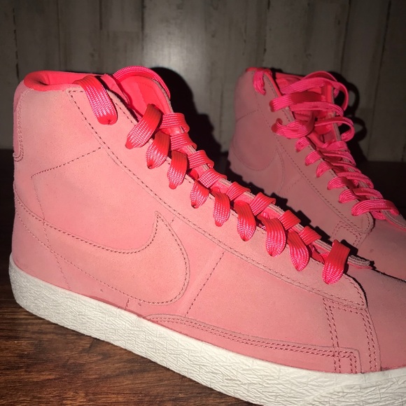 Nike high top sneakers - Picture 3 of 8